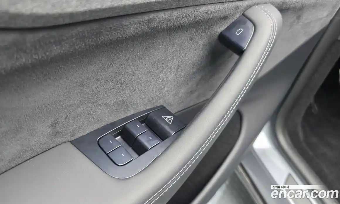 Tesla Model Y 2025 0.2 гидро, фото 32