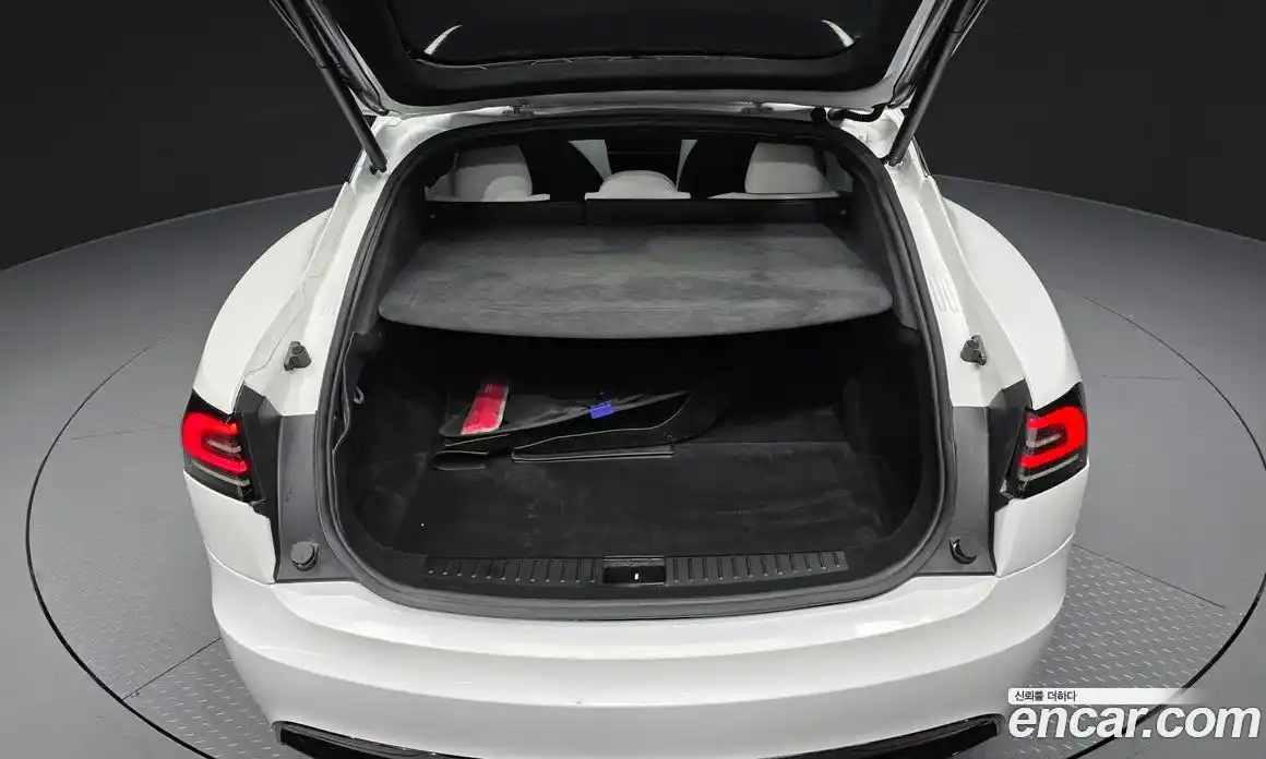 Tesla Model S 2024 0.3 гидро, фото 20