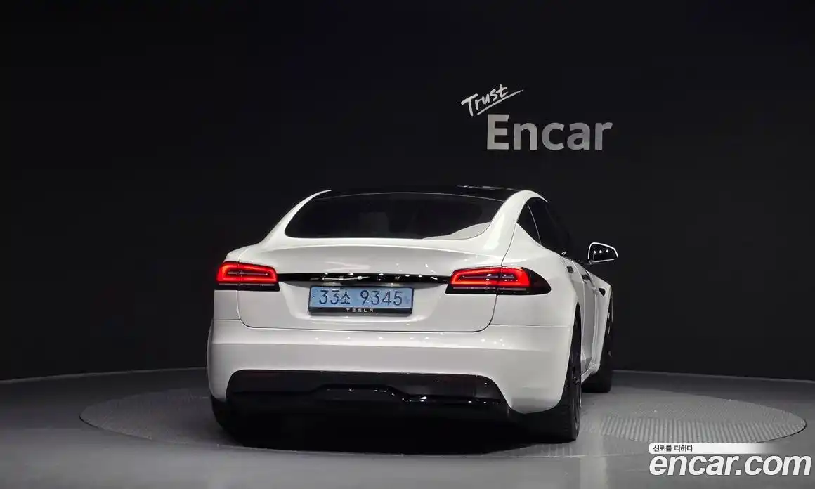 Tesla Model S 2024 0.3 гидро, фото 4