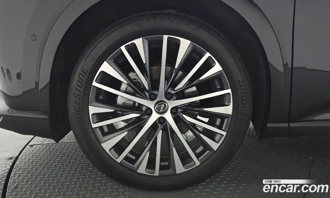Lexus RX 2023 2.5 гидро, фото 4