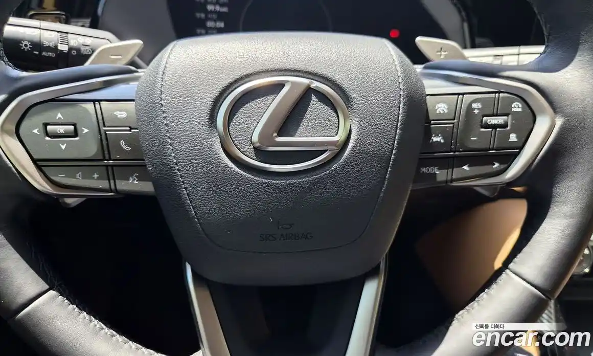 Lexus NX 2023 2.5 вариатор, фото 15