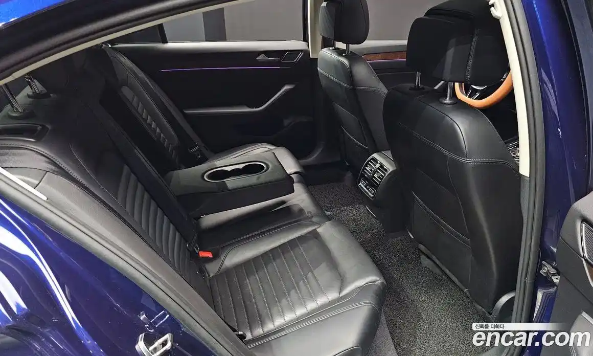Volkswagen Passat 2018 2.0 автомат (гидро), фото 17