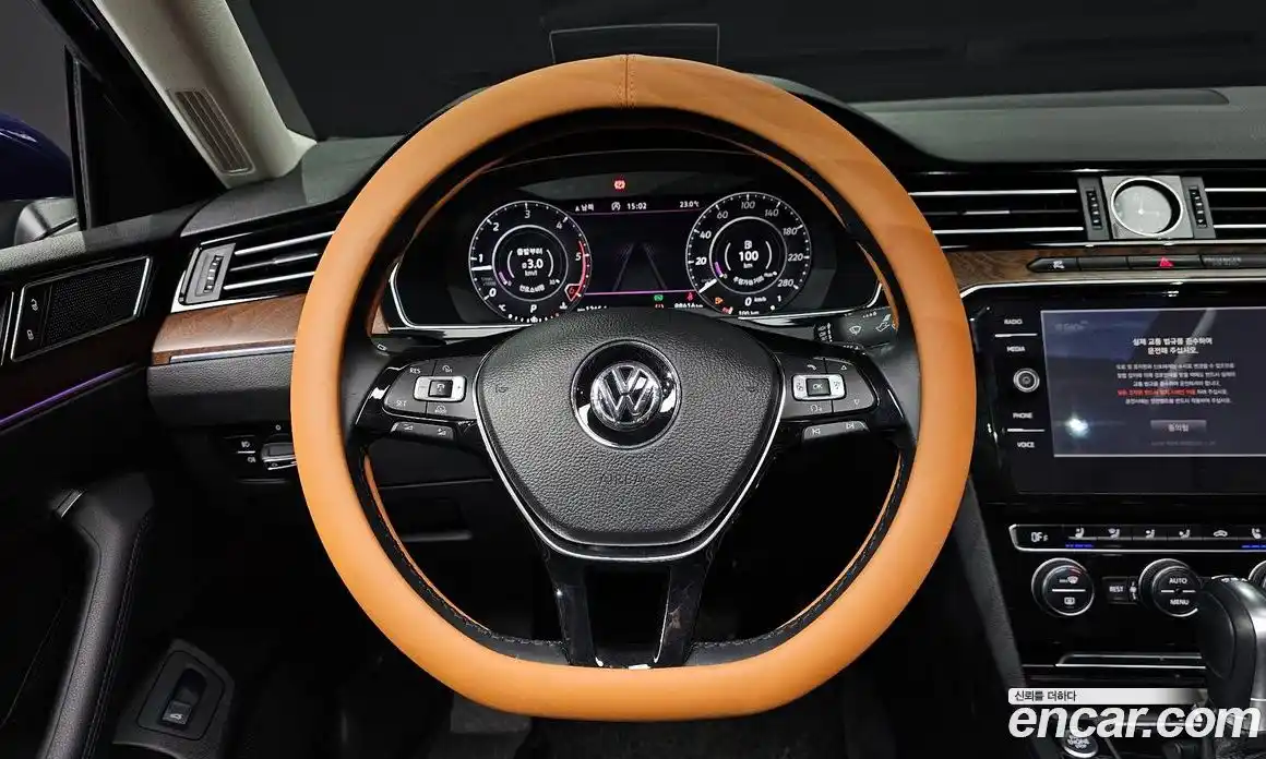 Volkswagen Passat 2018 2.0 автомат (гидро), фото 19