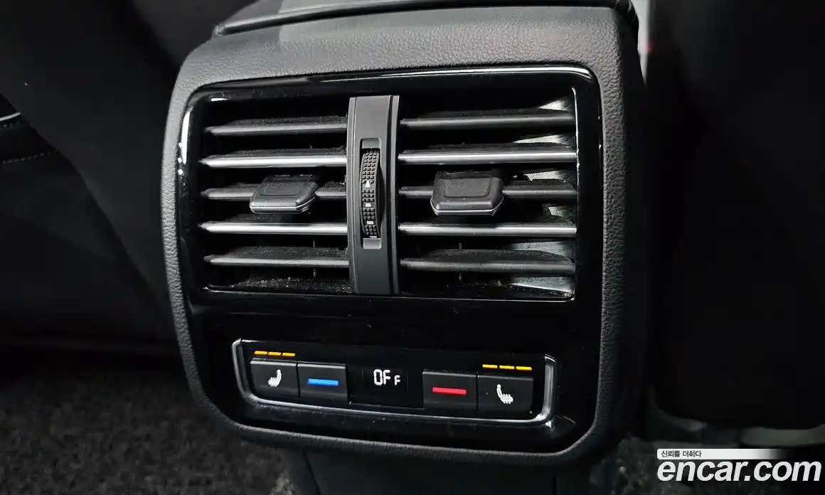 Volkswagen Passat 2018 2.0 автомат (гидро), фото 33