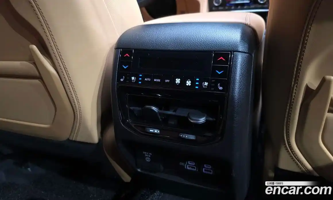 Jeep Cherokee 2023 3.6 автомат (гидро), фото 25