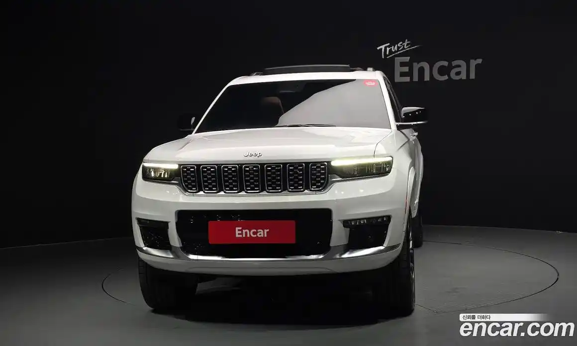 Jeep Cherokee 2023 3.6 автомат (гидро), фото 3