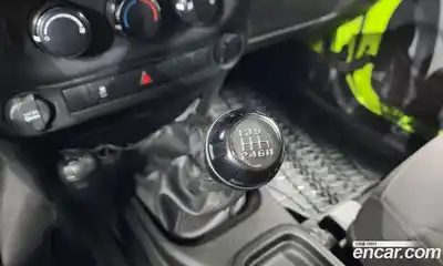 Jeep Wrangler 2013 3.6 механика, миниатюра 9