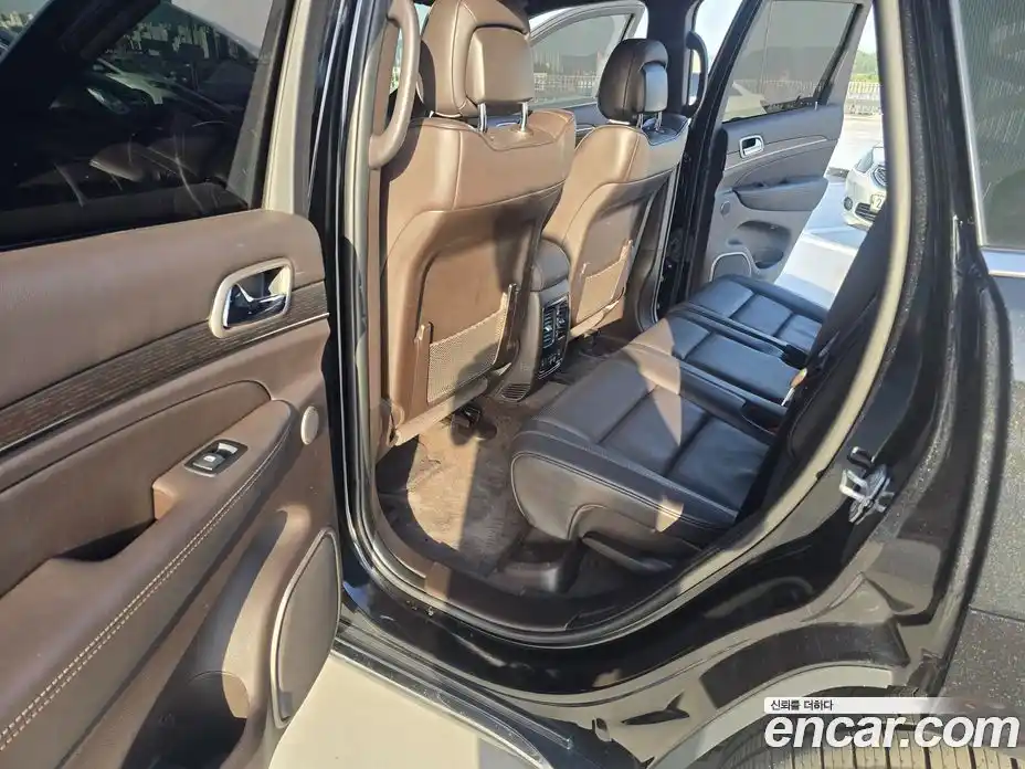 Jeep Cherokee 2016 3.0 автомат (гидро), фото 10
