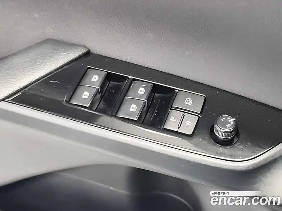 Toyota Prius 2017 1.8 гидро, фото 17