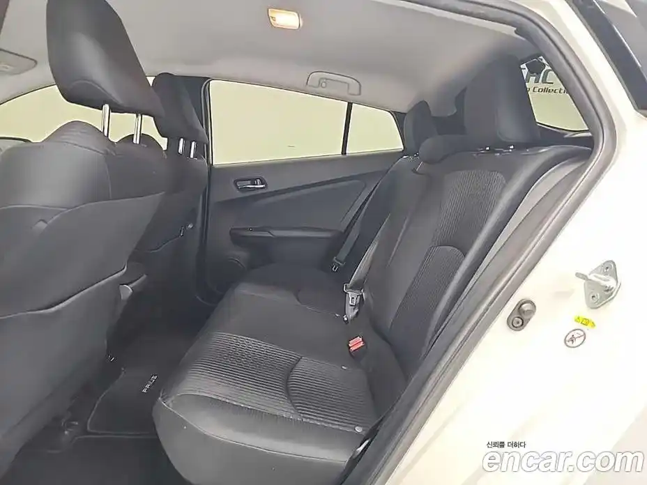 Toyota Prius 2017 1.8 гидро, фото 19
