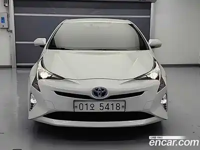 Toyota Prius 2017 1.8 гидро, миниатюра 3