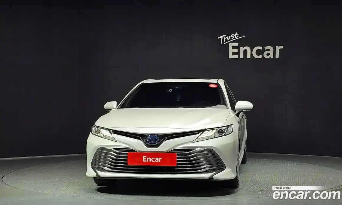 Toyota Camry 2019 2.5 гидро, фото 3