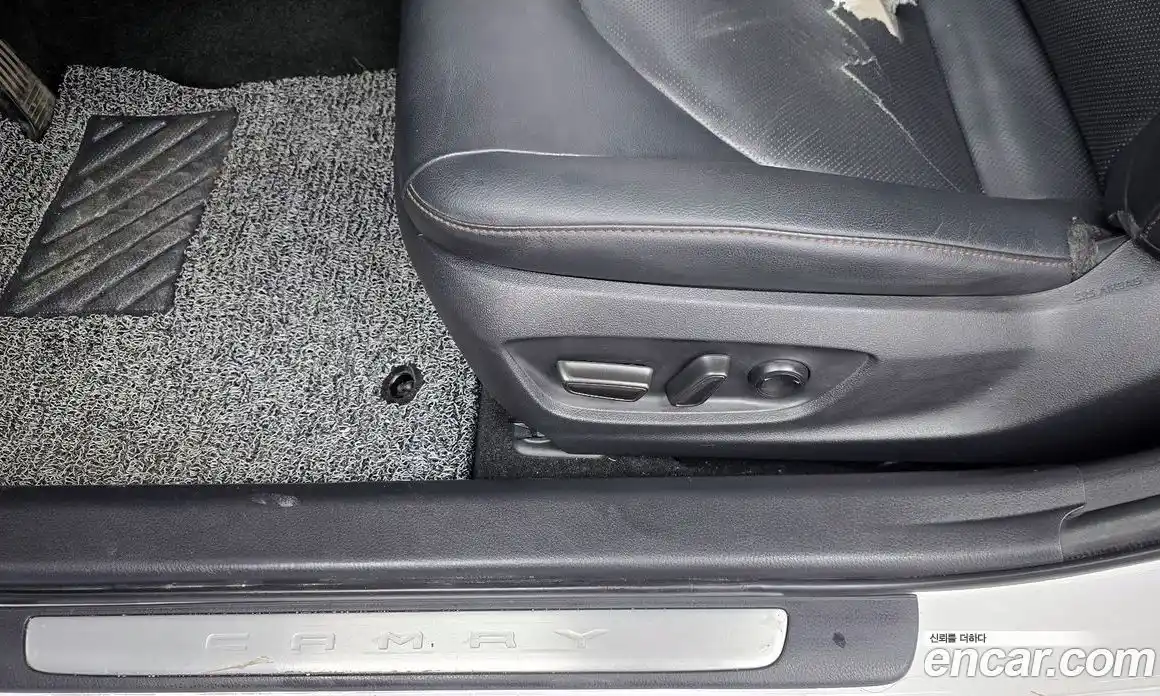 Toyota Camry 2019 2.5 гидро, фото 32