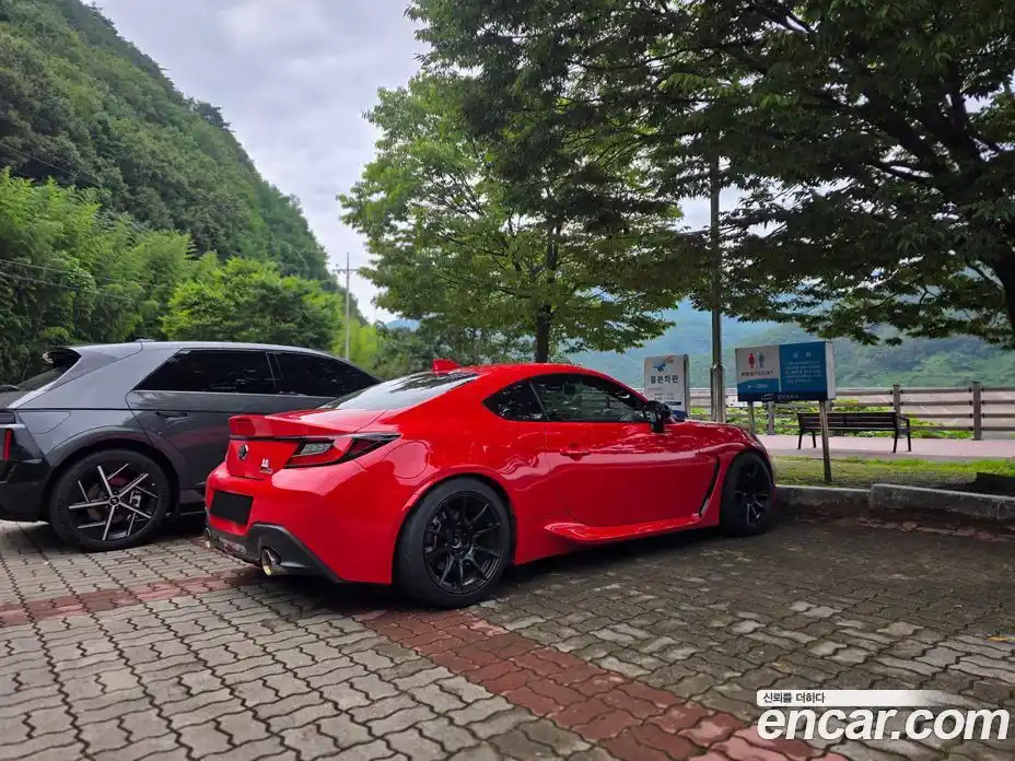 Toyota 86 2023 2.4 механика, фото 2