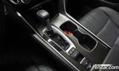Honda Accord 2021 1.5 автомат (гидро), миниатюра 12