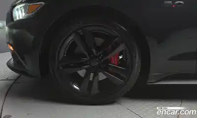 Ford Mustang 2017 2.3 автомат (гидро), миниатюра 5