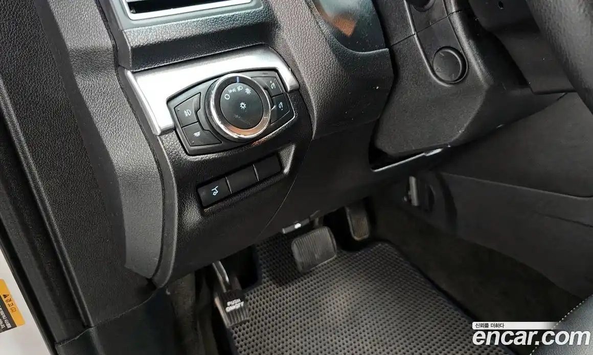 Ford Explorer 2018 2.3 автомат (гидро), фото 23