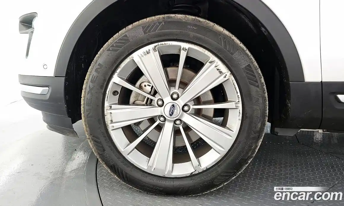 Ford Explorer 2018 2.3 автомат (гидро), фото 5