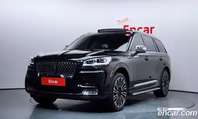 Lincoln Aviator