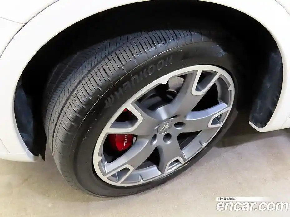 Maserati Levante 2017 3.0 гидро, фото 20