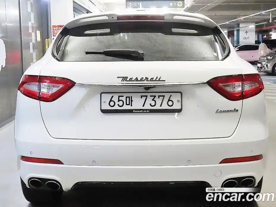 Maserati Levante 2017 3.0 гидро, фото 5