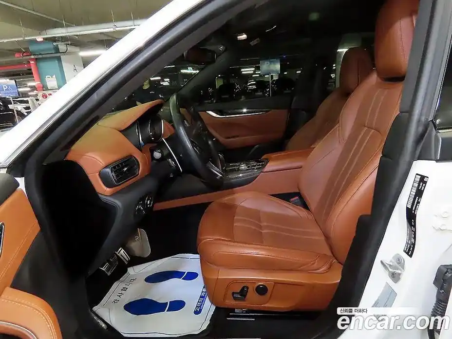 Maserati Levante 2017 3.0 гидро, фото 6