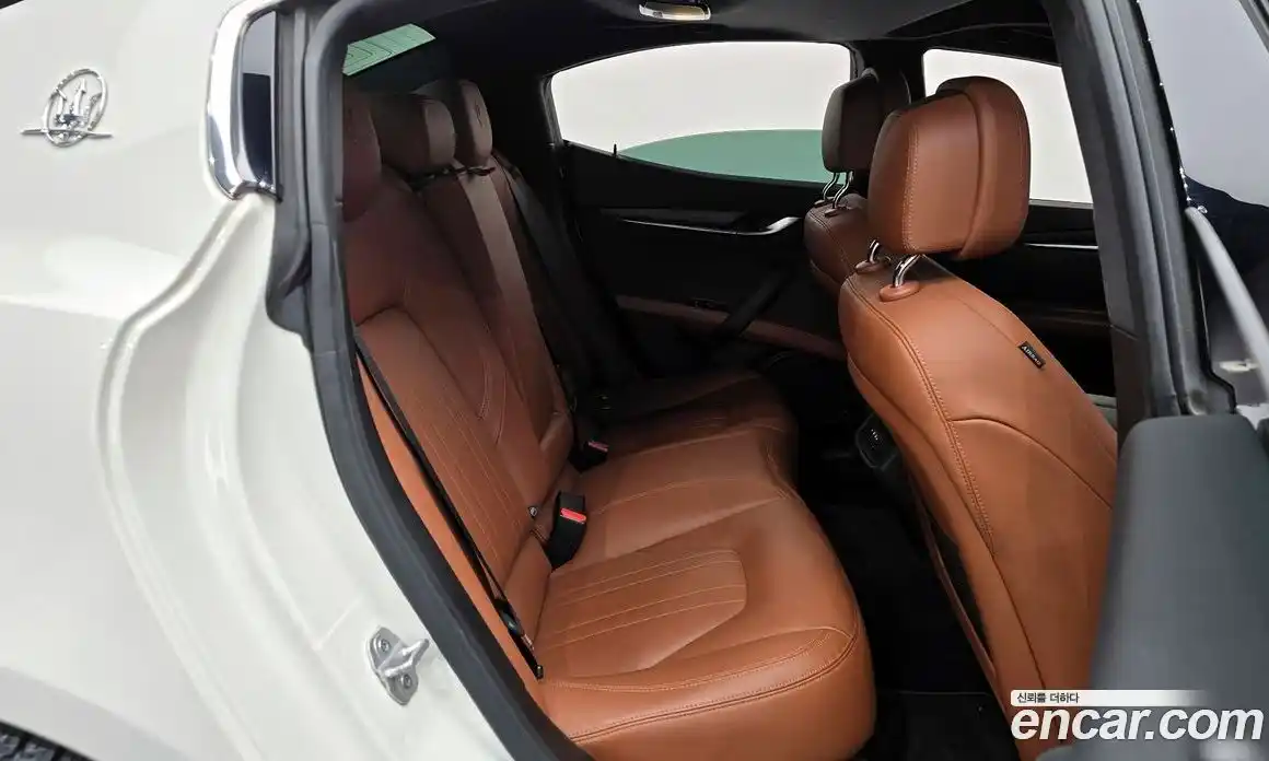 Maserati Ghibli 2017 3.0 гидро, фото 17