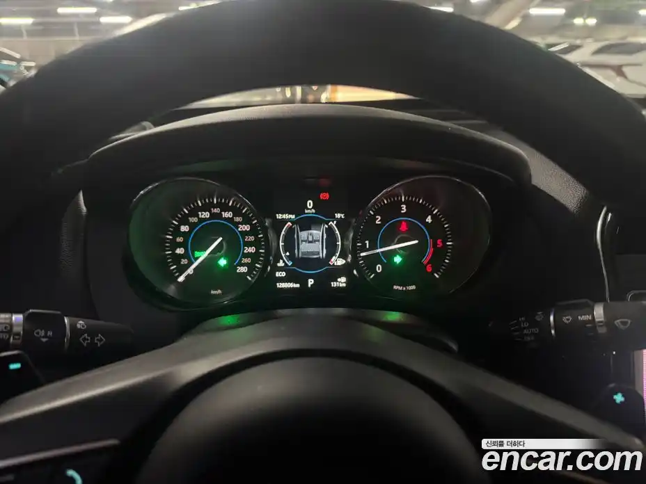 Jaguar XE 2017 2.0 гидро, фото 12