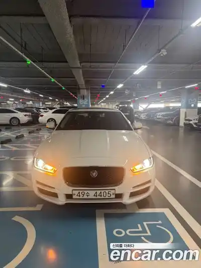 Jaguar XE 2017 2.0 гидро, миниатюра 2