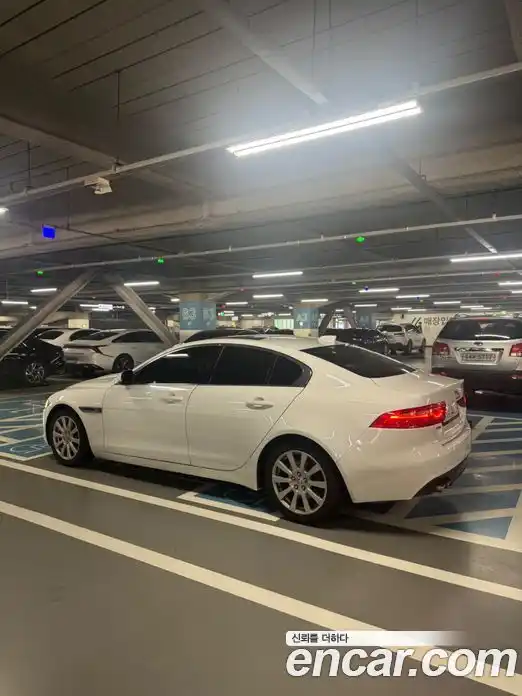 Jaguar XE 2017 2.0 гидро, фото 3