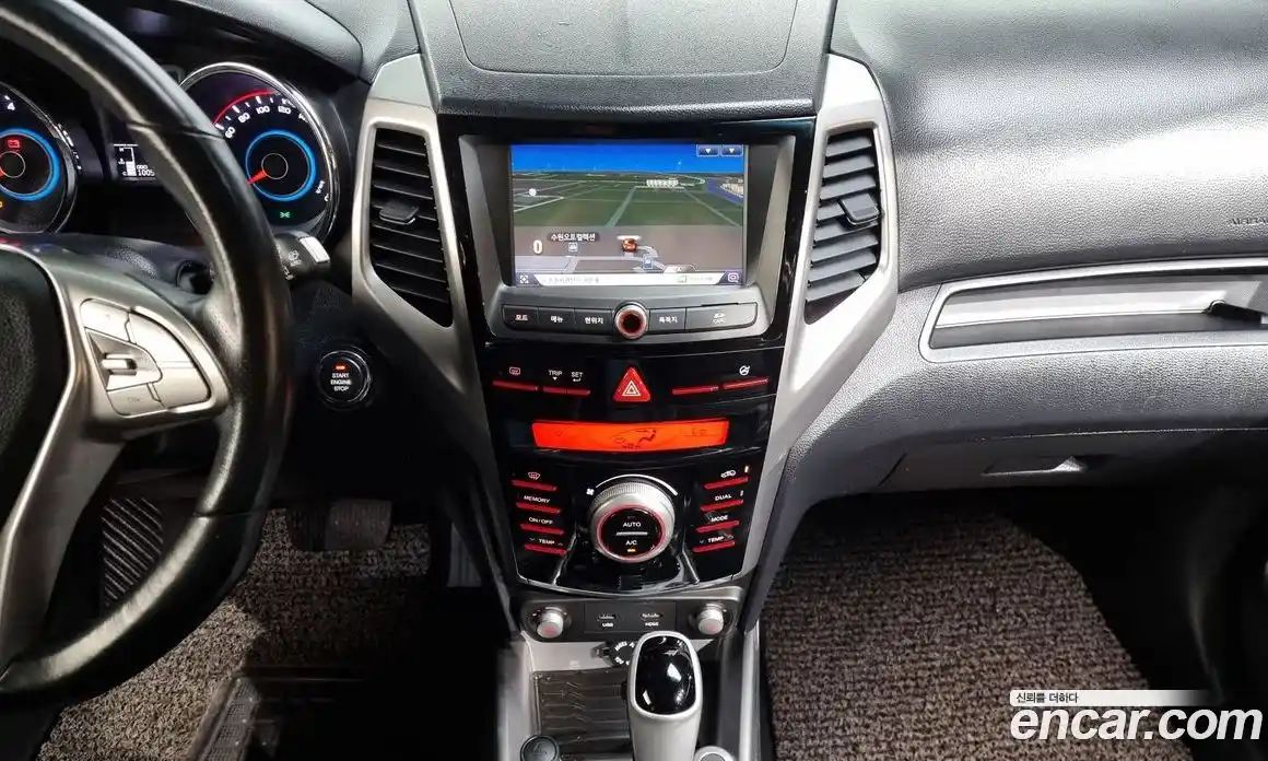 SsangYong TIBOLI 2015 1.6 автомат (гидро), фото 15