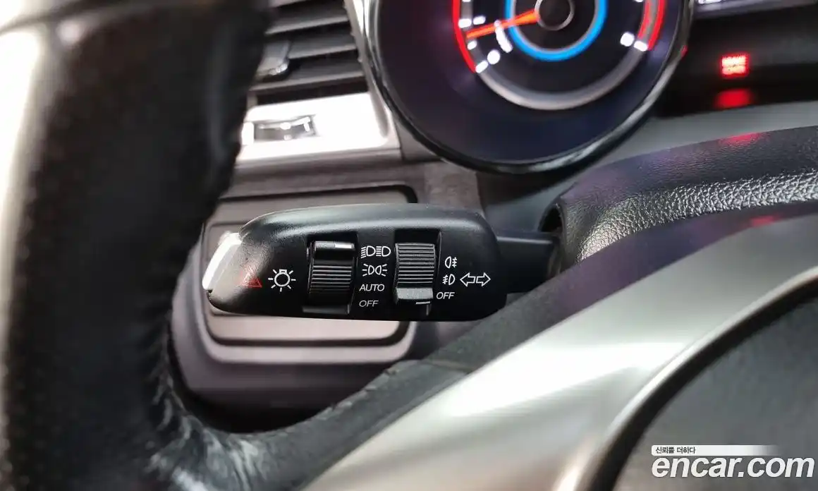 SsangYong TIBOLI 2015 1.6 автомат (гидро), фото 16