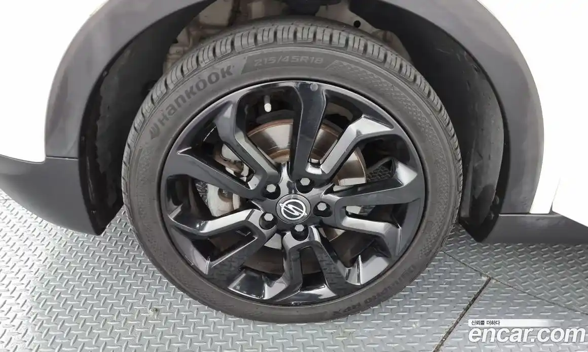 SsangYong TIBOLI 2015 1.6 автомат (гидро), фото 5