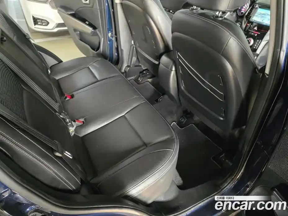 SsangYong TIBOLI 2019 1.6 автомат (гидро), фото 14