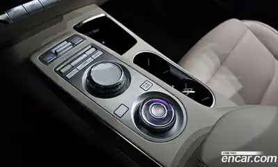 Genesis GV70 2021 2.5 автомат (гидро), миниатюра 9