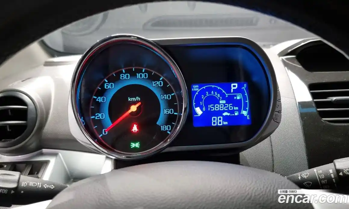 Chevrolet Spark 2014 1.0 автомат (гидро), фото 8