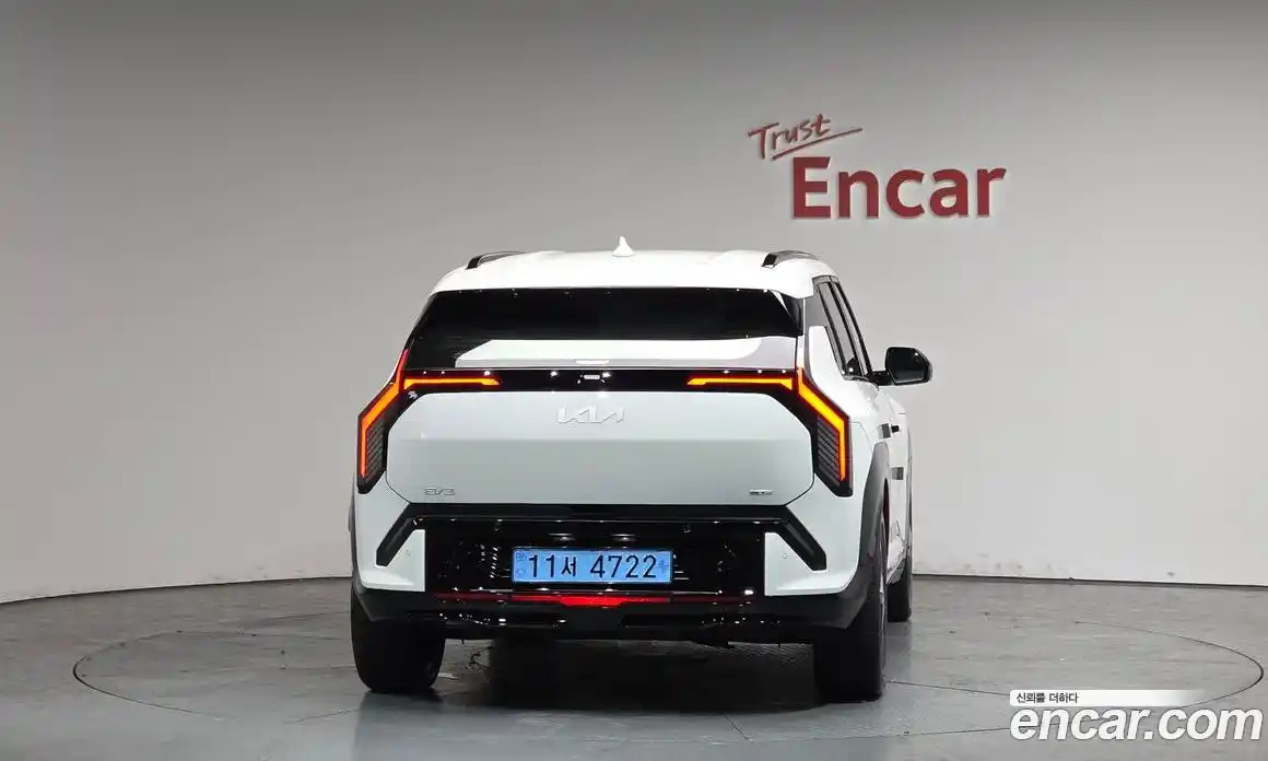 Kia EV3 2025 0.2 автомат (гидро), фото 4
