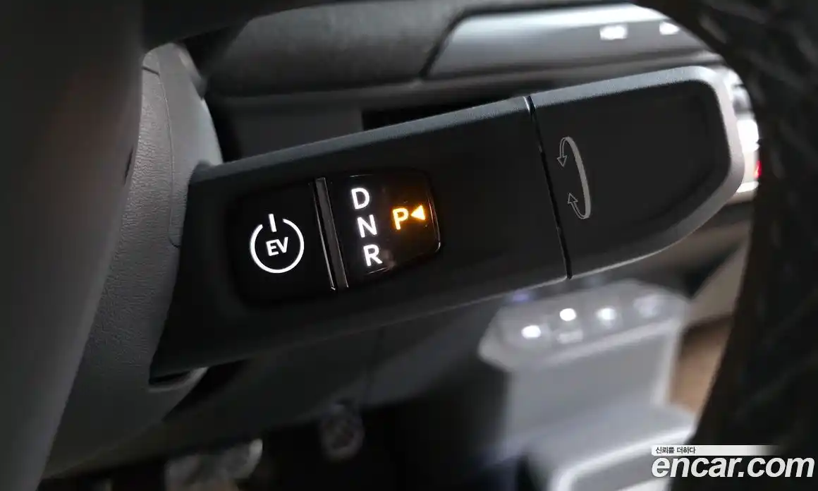 Kia EV3 2025 0.2 автомат (гидро), фото 9