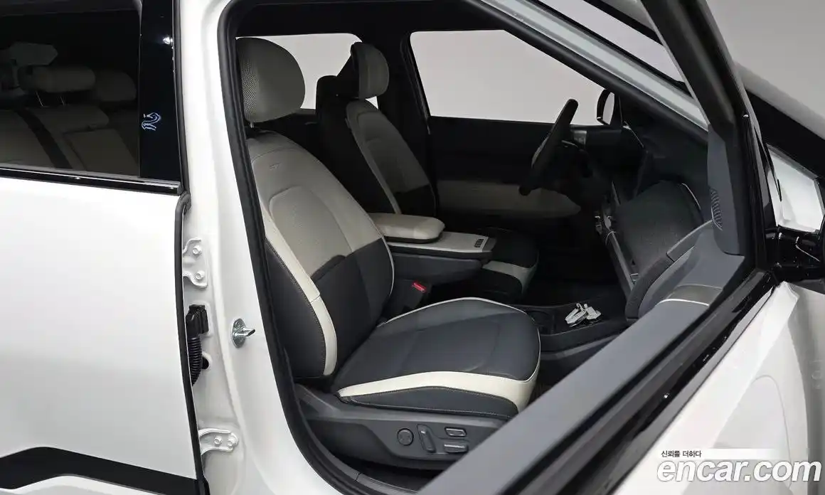 Kia EV3 2025 0.2 автомат (гидро), фото 10