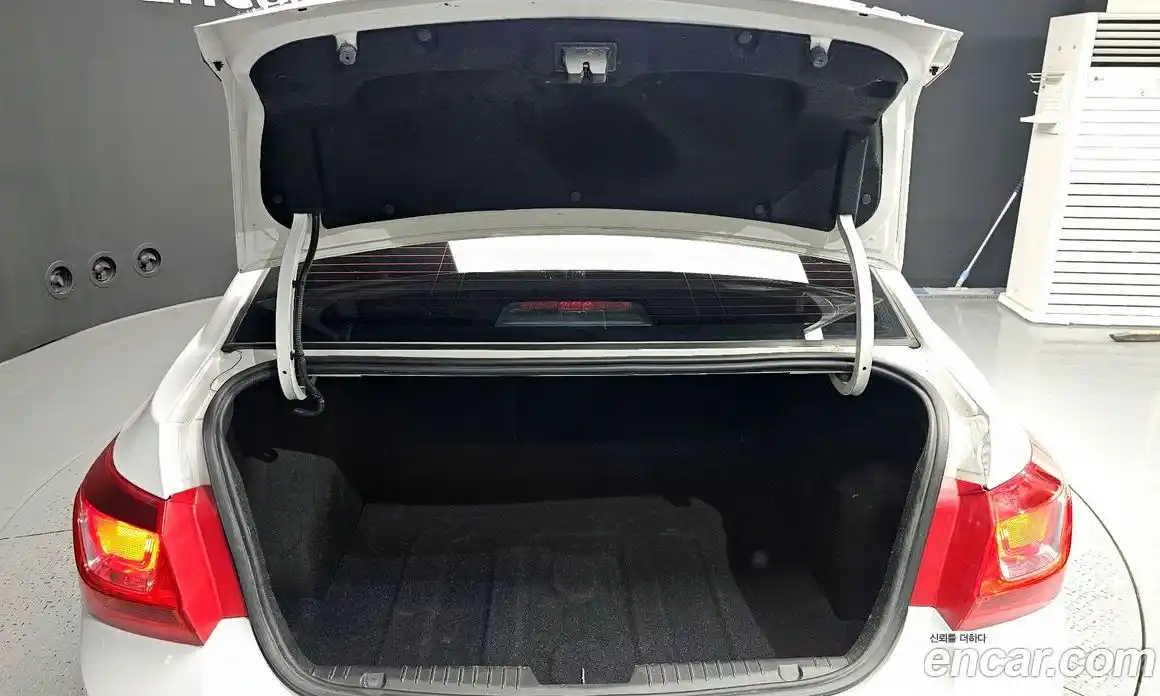 Chevrolet Cruze 2016 1.8 автомат (гидро), фото 20