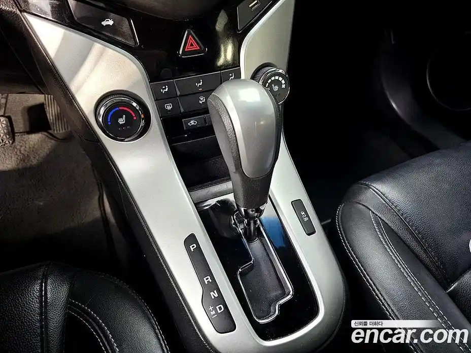 Chevrolet Cruze 2015 1.8 автомат (гидро), фото 15