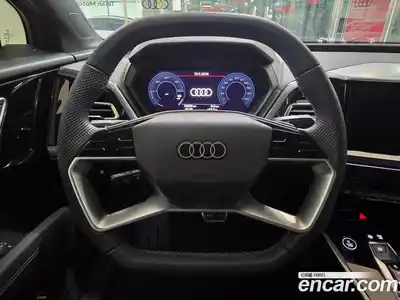 Audi Q4 e-tron 2024 автомат (гидро), миниатюра 12