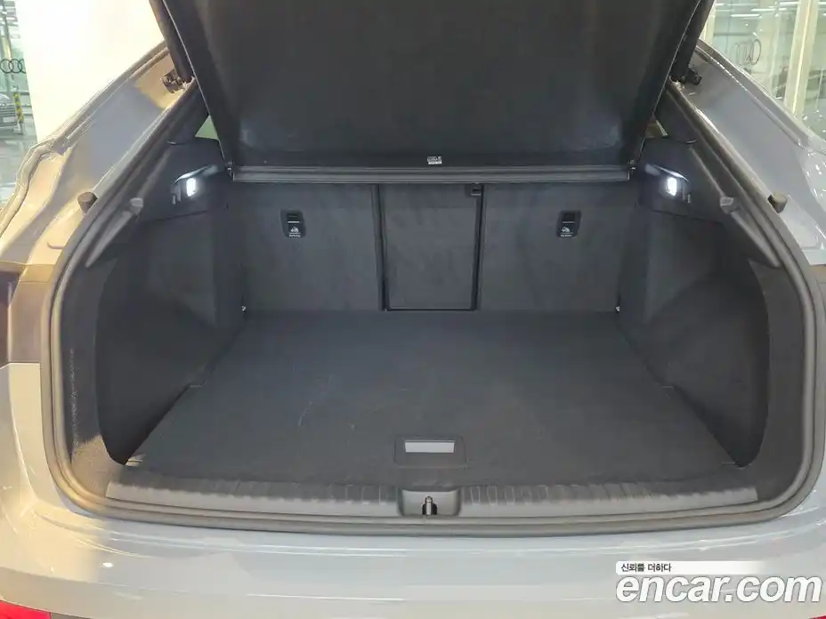 Audi Q4 e-tron 2024 автомат (гидро), фото 18