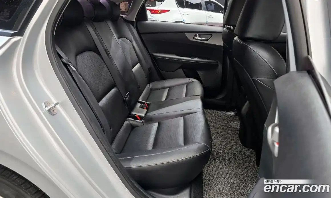 Kia K3 2018 1.6 автомат (гидро), фото 11