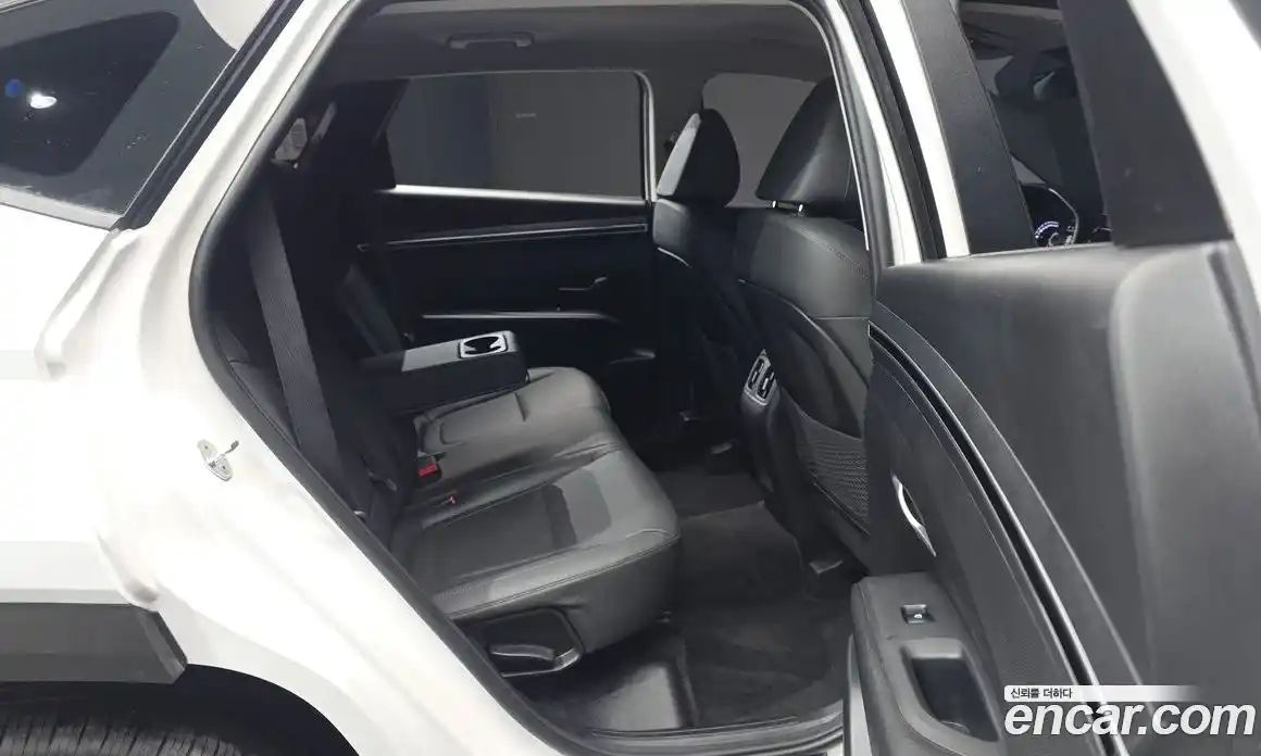 Hyundai Tucson 2022 1.6 автомат (гидро), фото 17