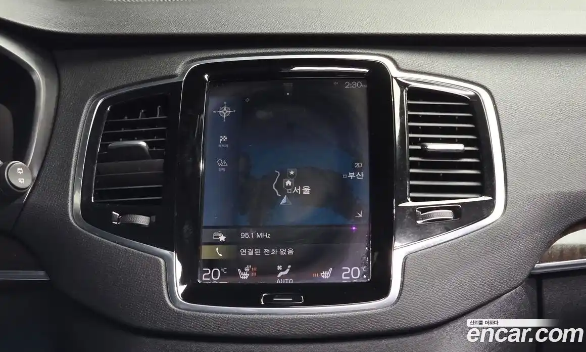 Volvo XC90 2018 2.0 автомат (гидро), фото 20