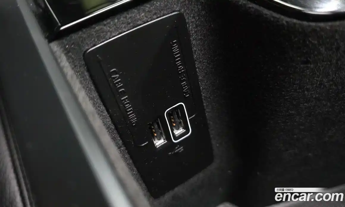 Volvo XC90 2018 2.0 автомат (гидро), фото 36