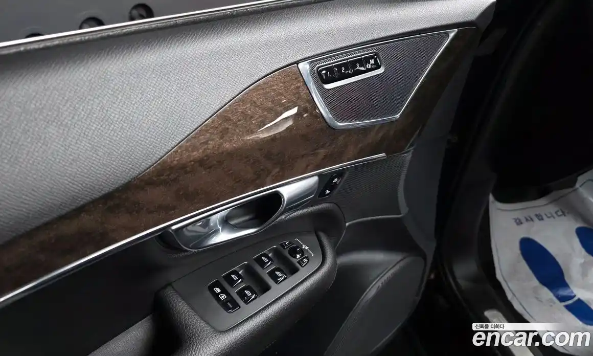Volvo XC90 2018 2.0 автомат (гидро), фото 41