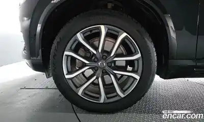 Volvo XC90 2018 2.0 автомат (гидро), миниатюра 5
