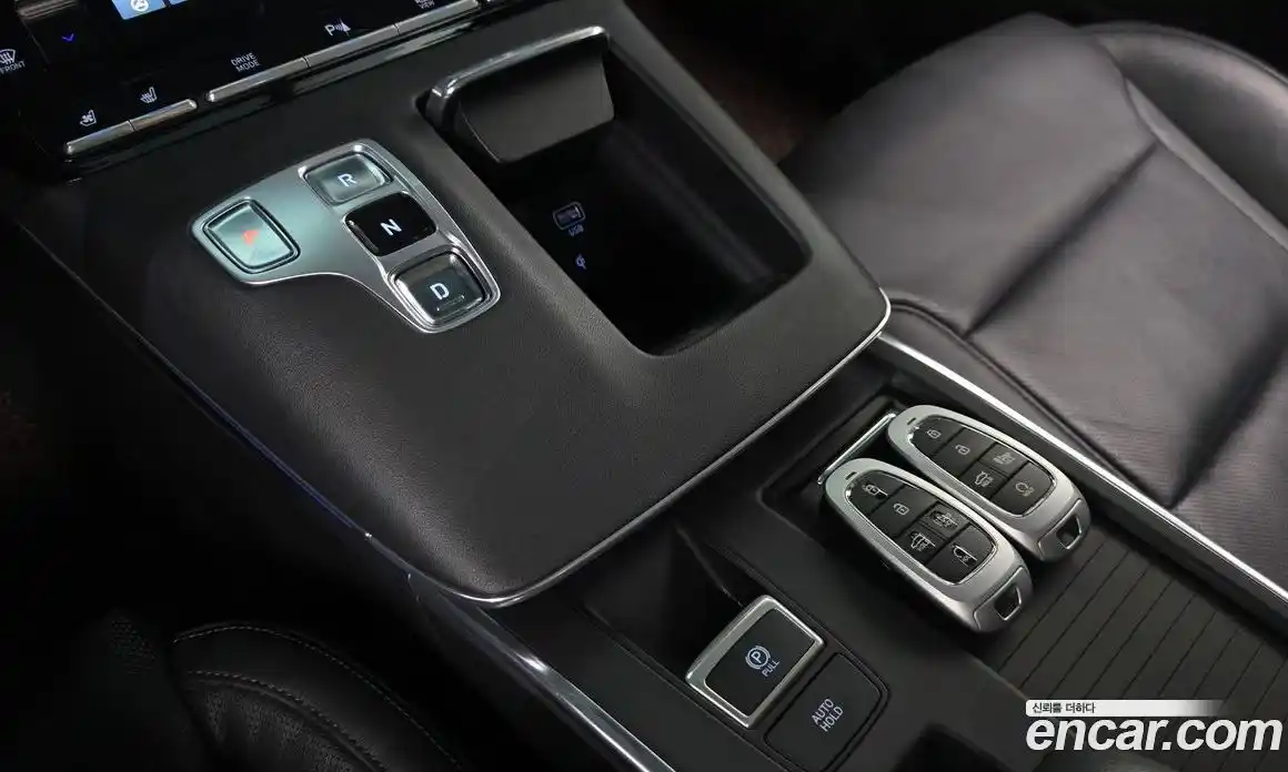 Hyundai Grandeur 2022 2.4 автомат (гидро), фото 12